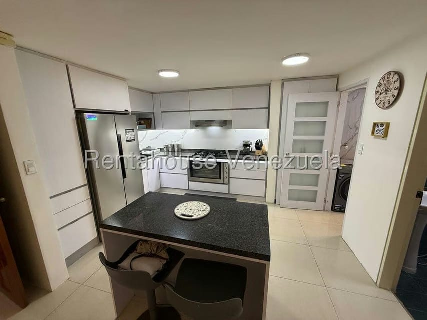 Apartamento (1 Nivel) en Venta en La Boyera, Distrito Metropolitano - 8