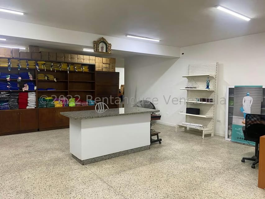 Comercial (Local Comercial) en Venta en Parroquia Santa Teresa, Distrito Metropolitano - 7