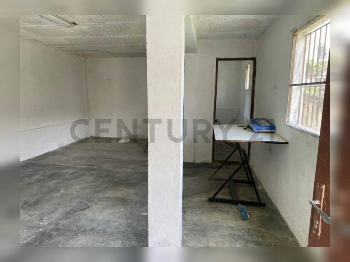 VENTA TERRENO CON CASA CAMPESTRE LA URB. CLUB HIPICO LOS TEQUES - 6