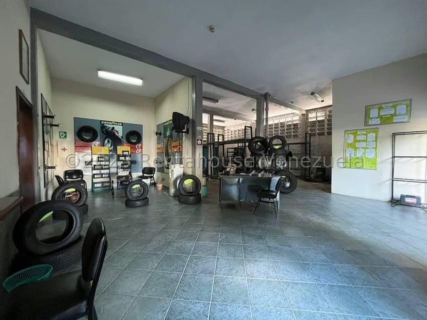 Comercial (Local Comercial) en Venta en Parroquia Juan Bautista Rodriguez, Lara - 31