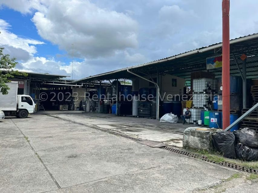 Comercial (Galpon - Deposito) en Venta en La Honda, Carabobo