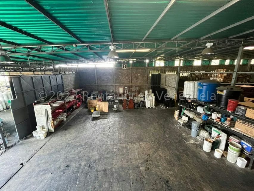 Comercial (Galpon - Deposito) en Venta en La Honda, Carabobo - 29