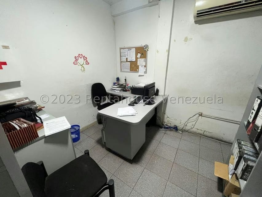 Comercial (Galpon - Deposito) en Venta en La Honda, Carabobo - 33