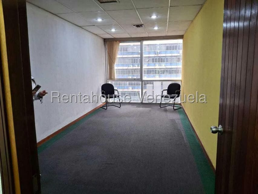 Comercial (Oficina) en Alquiler en Sabana Grande, Distrito Metropolitano - 11