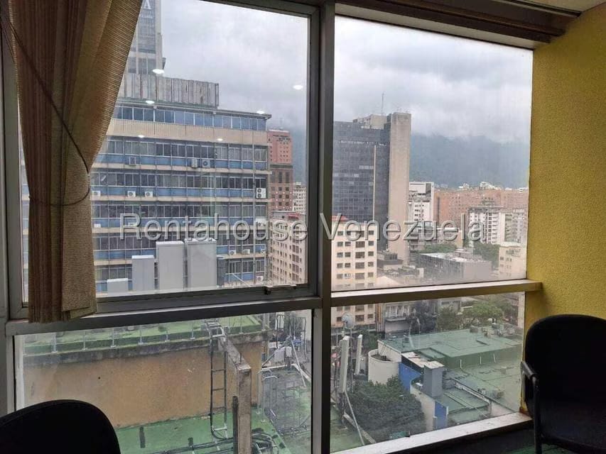 Comercial (Oficina) en Alquiler en Sabana Grande, Distrito Metropolitano - 12
