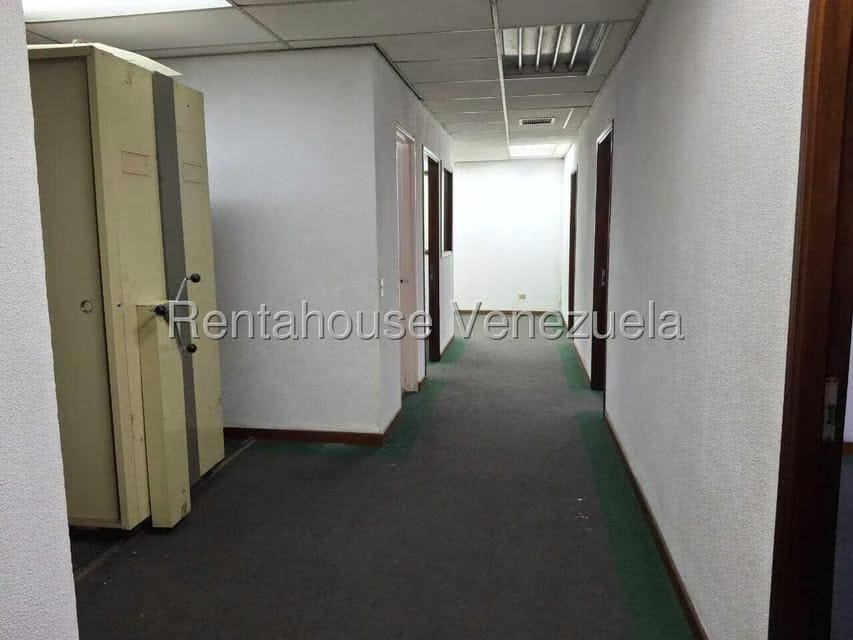 Comercial (Oficina) en Alquiler en Sabana Grande, Distrito Metropolitano - 15