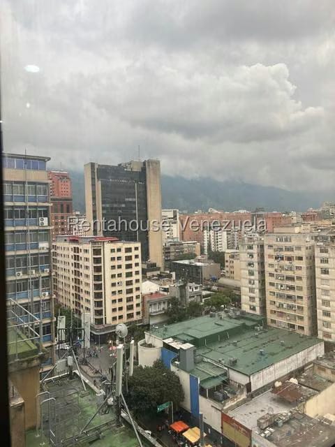 Comercial (Oficina) en Alquiler en Sabana Grande, Distrito Metropolitano - 9