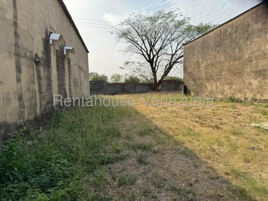 Comercial (Galpon - Deposito) en Alquiler en Circunvalacion Sur, Portuguesa - 19