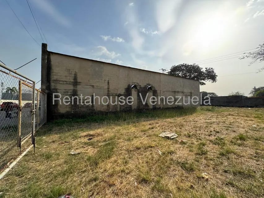 Comercial (Galpon - Deposito) en Alquiler en Circunvalacion Sur, Portuguesa - 20