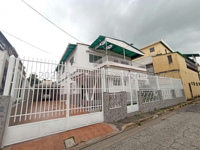 Casa (Duplex) en Venta en La Coromoto, Aragua