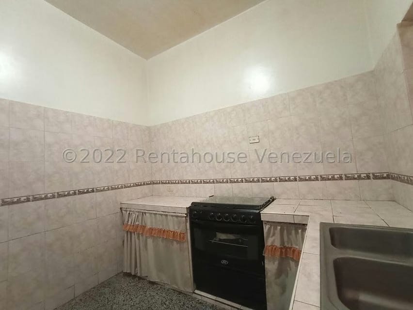 Casa (Duplex) en Venta en La Coromoto, Aragua - 14