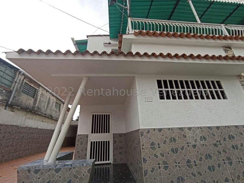 Casa (Duplex) en Venta en La Coromoto, Aragua - 3