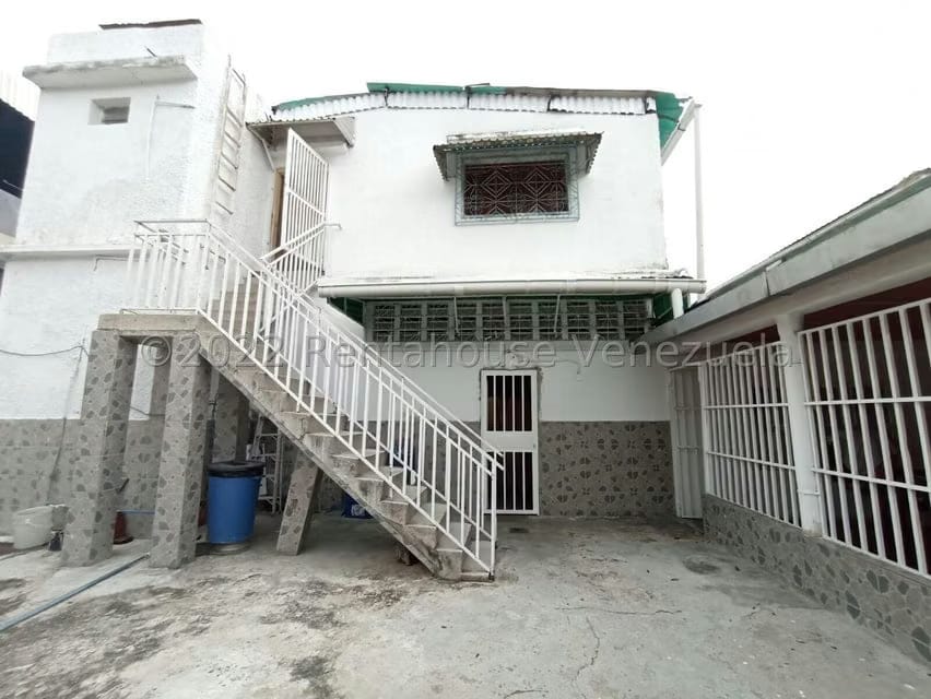 Casa (Duplex) en Venta en La Coromoto, Aragua - 21