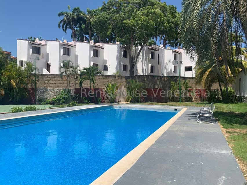 Townhouse (Duplex) en Venta en Pampatar, Nueva Esparta - 34