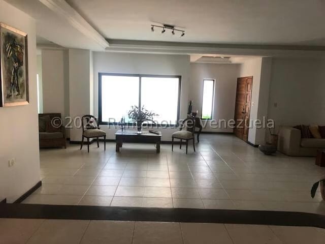 Casa (Duplex) en Venta en Altos de Guataparo, Carabobo - 5