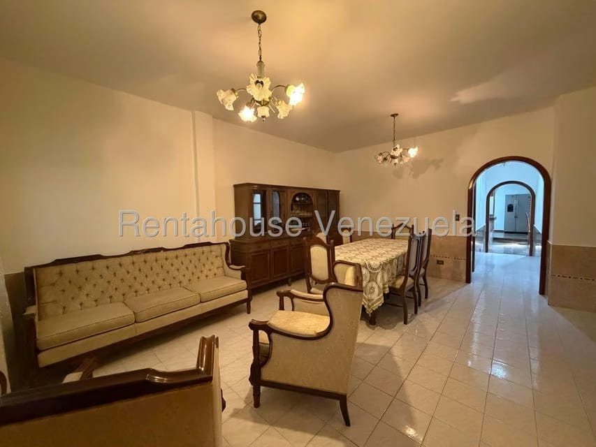 Casa (Duplex) en Venta en El Trigo, Miranda - 3