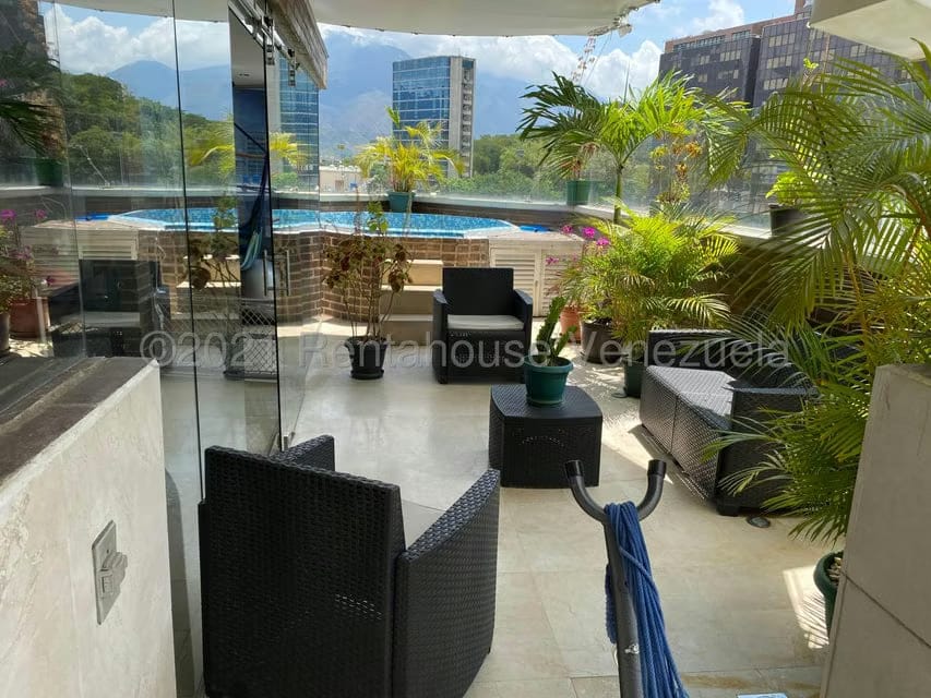 Apartamento (Multiples Niveles) en Venta en Los Naranjos de Las Mercedes, Distrito Metropolitano - 41
