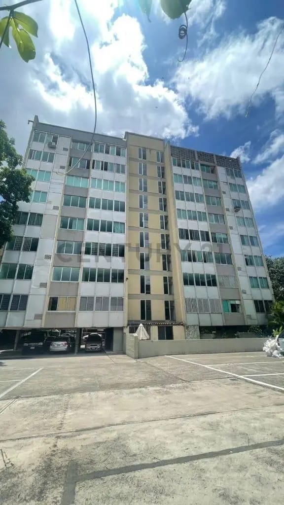 Alquilo Exclusivo apartamento amoblado en Chuao - 14