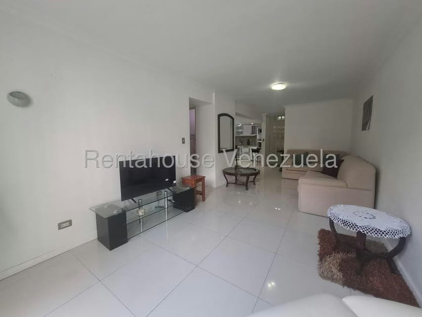Apartamento (1 Nivel) en Alquiler en Santa Fe Norte, Distrito Metropolitano - 13