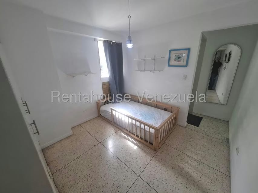Apartamento (1 Nivel) en Alquiler en Santa Fe Norte, Distrito Metropolitano - 20