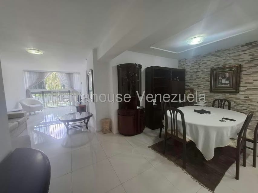 Apartamento (1 Nivel) en Alquiler en Santa Fe Norte, Distrito Metropolitano - 3