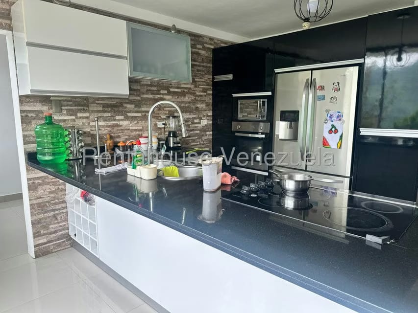 Casa (Multipes Niveles) en Venta en Los Anaucos, Miranda - 12