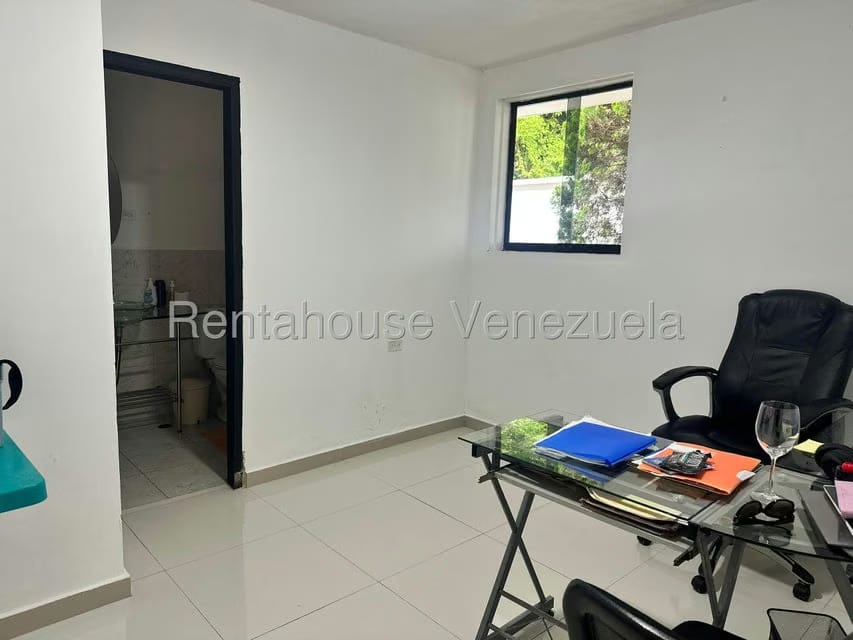 Casa (Multipes Niveles) en Venta en Los Anaucos, Miranda - 42