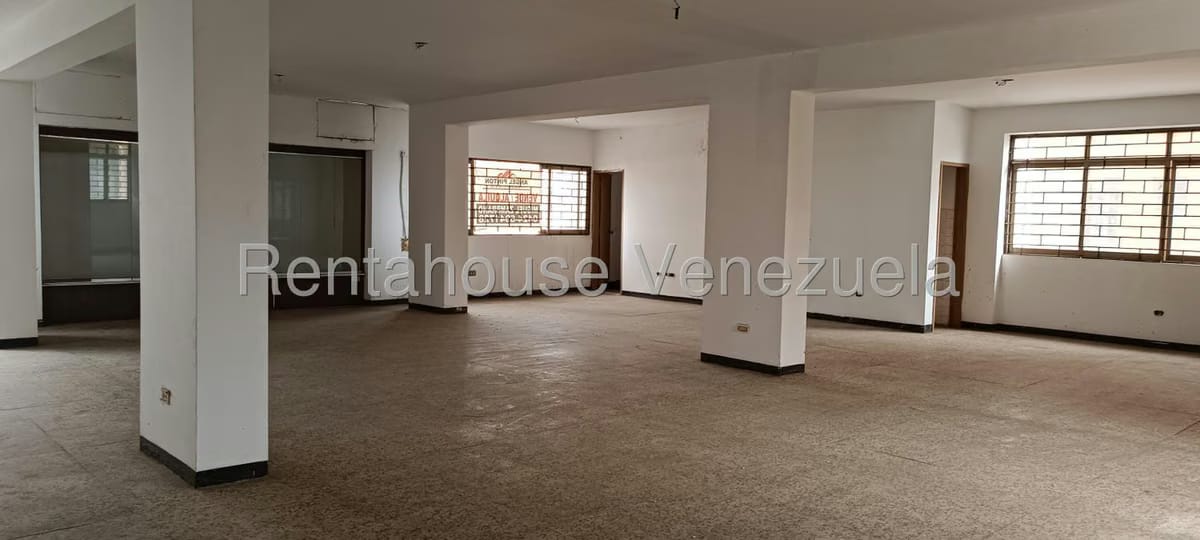 Comercial (Oficina) en Venta en Avenida Bella Vista, Zulia - 13