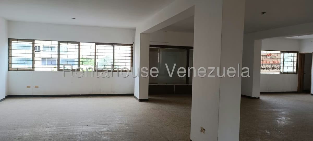 Comercial (Oficina) en Venta en Avenida Bella Vista, Zulia - 4