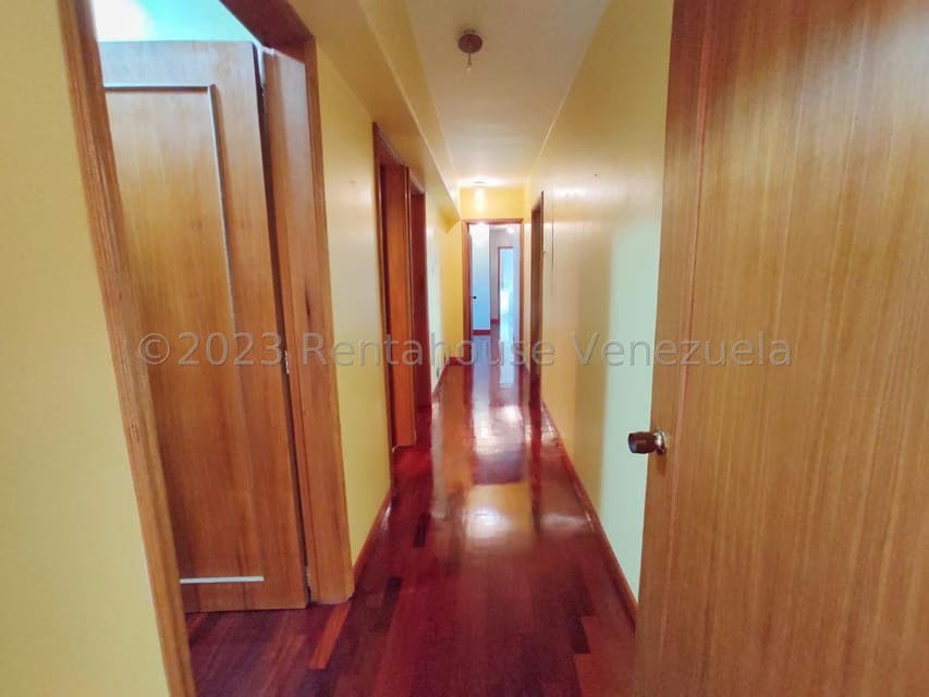 Apartamento (1 Nivel) en Venta en Miranda, Distrito Metropolitano - 13