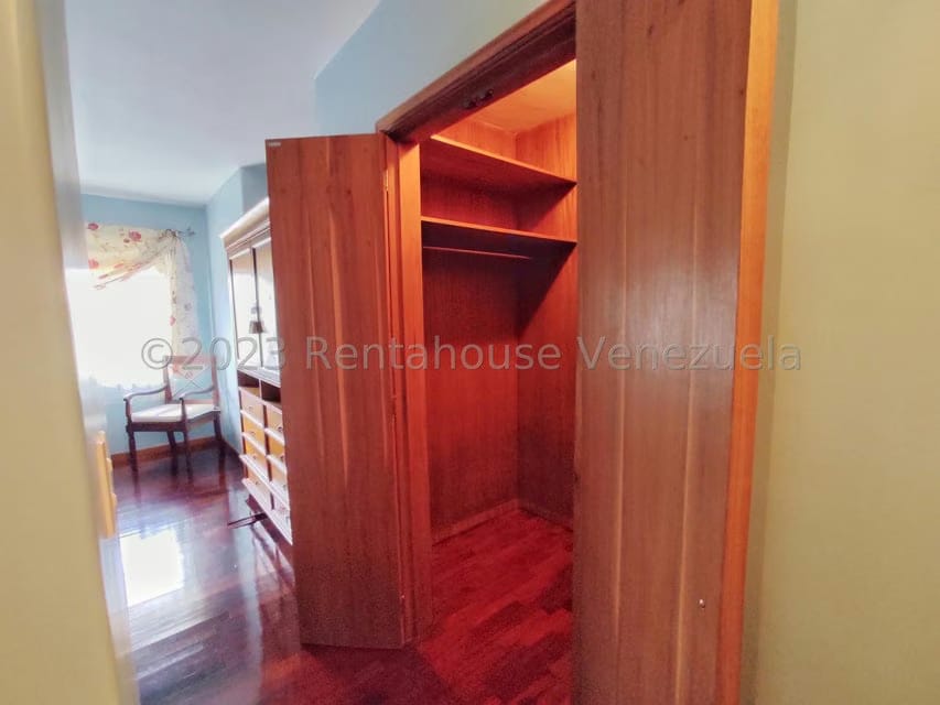 Apartamento (1 Nivel) en Venta en Miranda, Distrito Metropolitano - 20