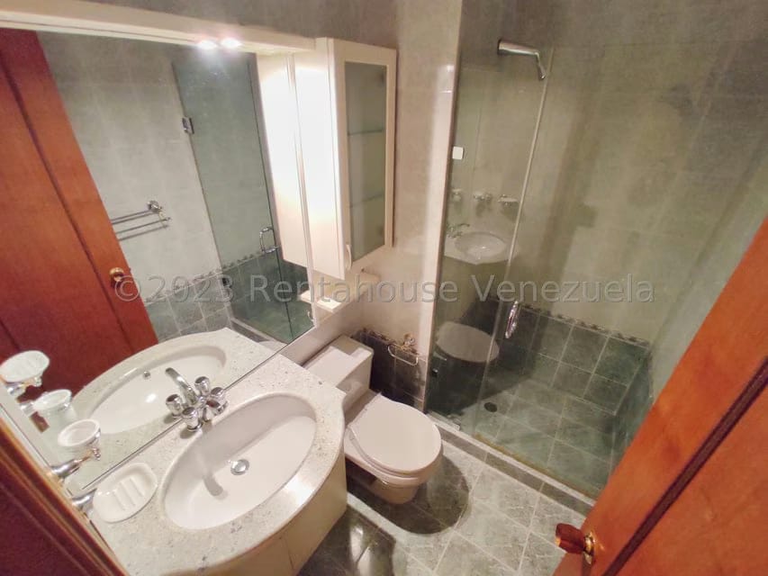 Apartamento (1 Nivel) en Venta en Miranda, Distrito Metropolitano - 27