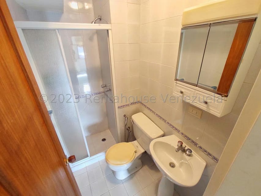 Apartamento (1 Nivel) en Venta en Miranda, Distrito Metropolitano - 34