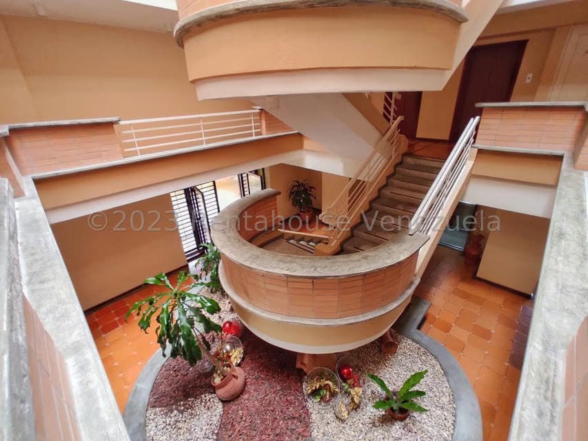 Apartamento (1 Nivel) en Venta en Miranda, Distrito Metropolitano - 36