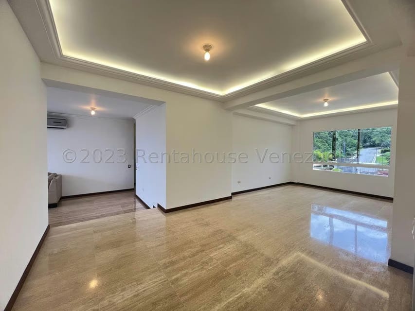 Apartamento (1 Nivel) en Venta en Lomas del Sol, Distrito Metropolitano - 3