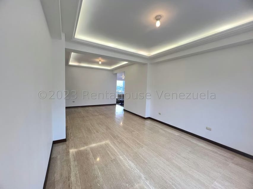 Apartamento (1 Nivel) en Venta en Lomas del Sol, Distrito Metropolitano - 5