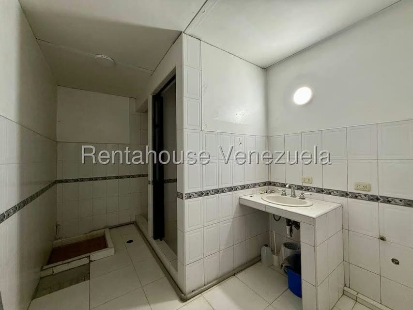 Comercial (Local Comercial) en Alquiler en Centro, Lara - 21