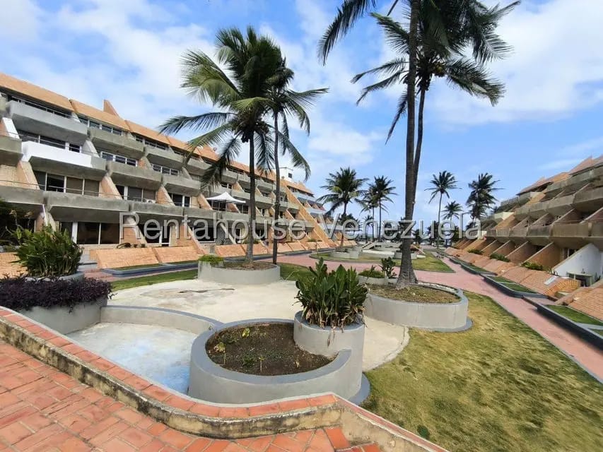 Apartamento (1 Nivel) en Venta en Tucacas, Falcon - 2