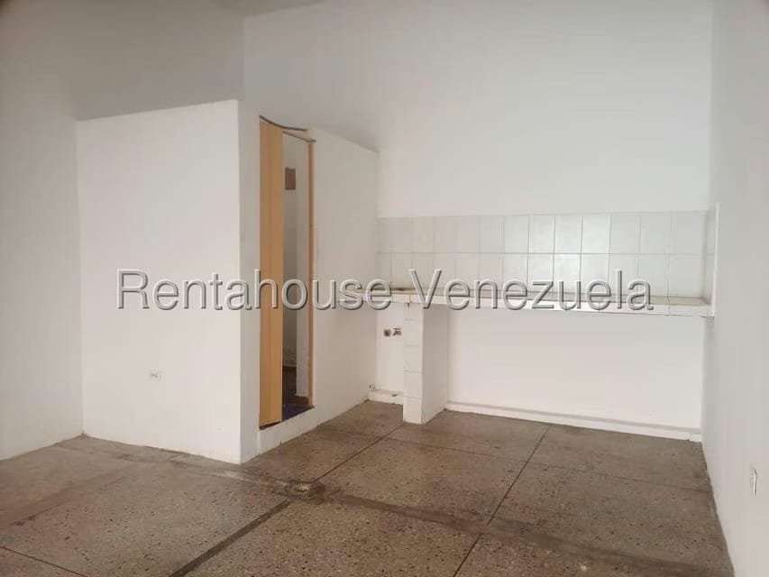Comercial (Local Comercial) en Alquiler en Centro, Lara - 12