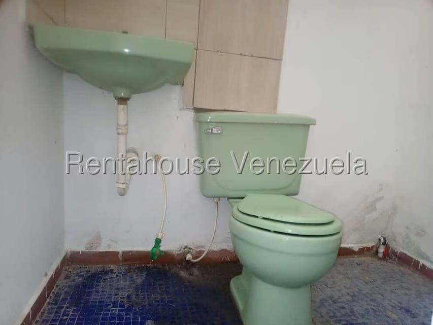 Comercial (Local Comercial) en Alquiler en Centro, Lara - 16