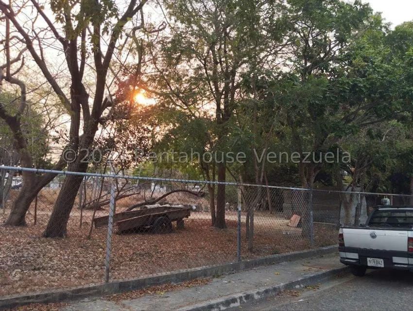 Terreno (Residencial) en Venta en Paraparal, Carabobo - 15