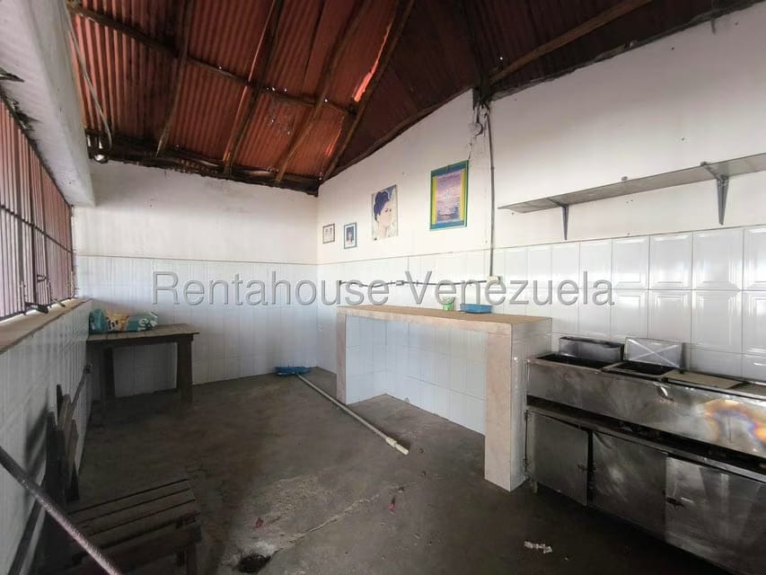 Comercial (Club Campestre) en Venta en Sector Independencia, Falcon - 14