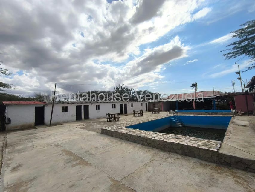 Comercial (Club Campestre) en Venta en Sector Independencia, Falcon - 3