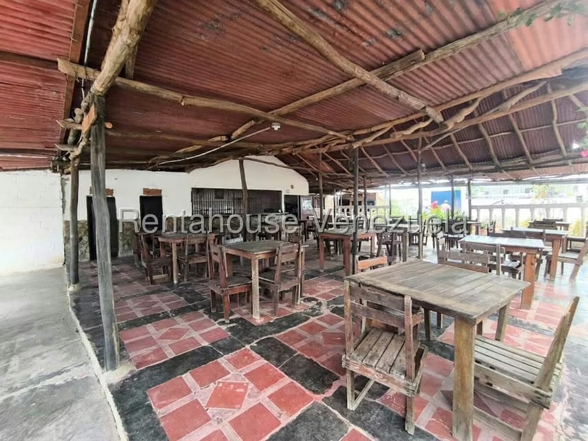 Comercial (Club Campestre) en Venta en Sector Independencia, Falcon - 8