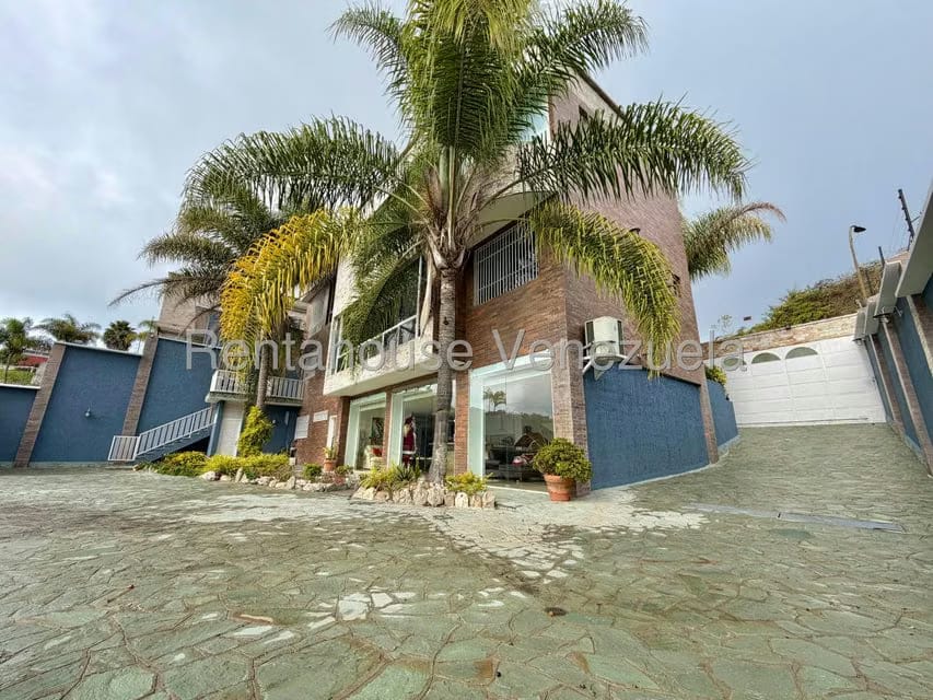 Casa (Multipes Niveles) en Venta en Parque el Retiro, Miranda - 23