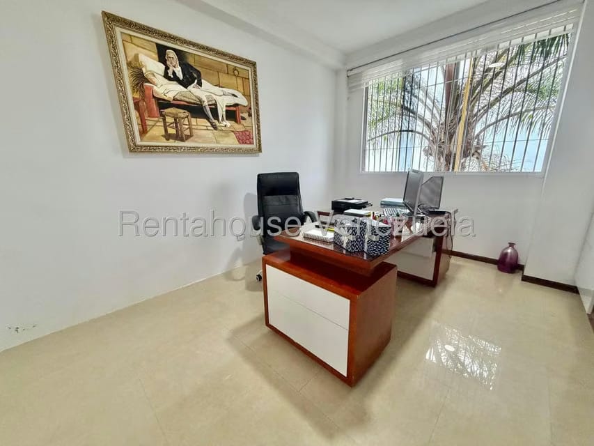 Casa (Multipes Niveles) en Venta en Parque el Retiro, Miranda - 28