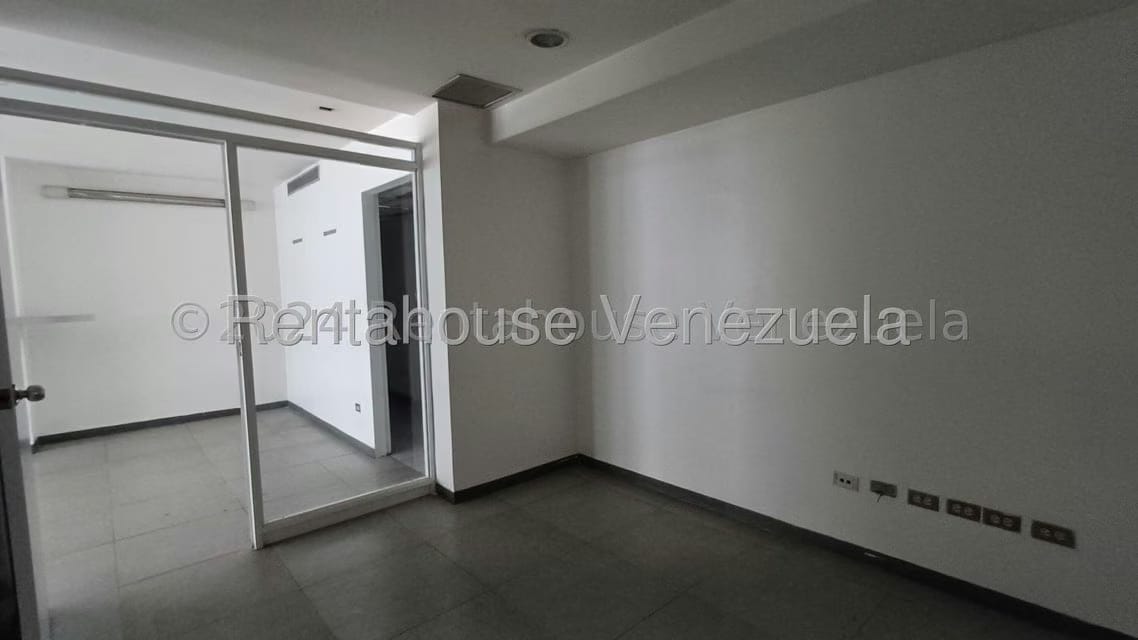 Comercial (Local Comercial) en Alquiler en Parroquia La Candelaria, Distrito Metropolitano - 21