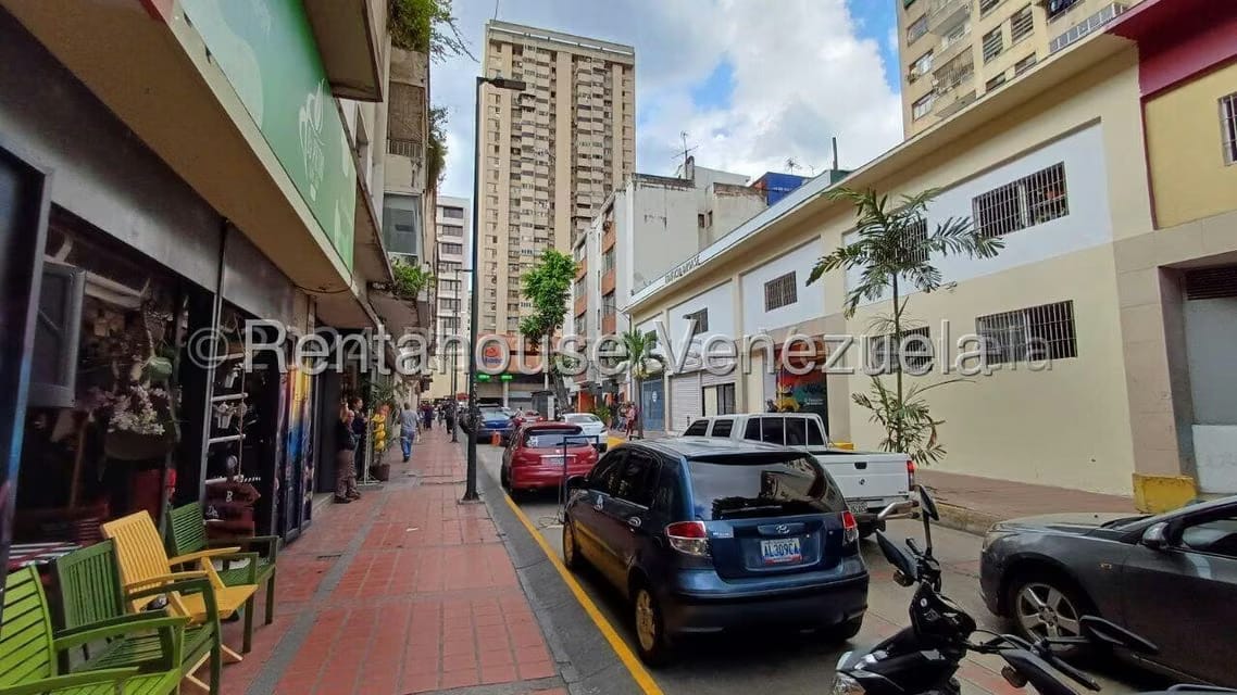 Comercial (Local Comercial) en Alquiler en Parroquia La Candelaria, Distrito Metropolitano - 6