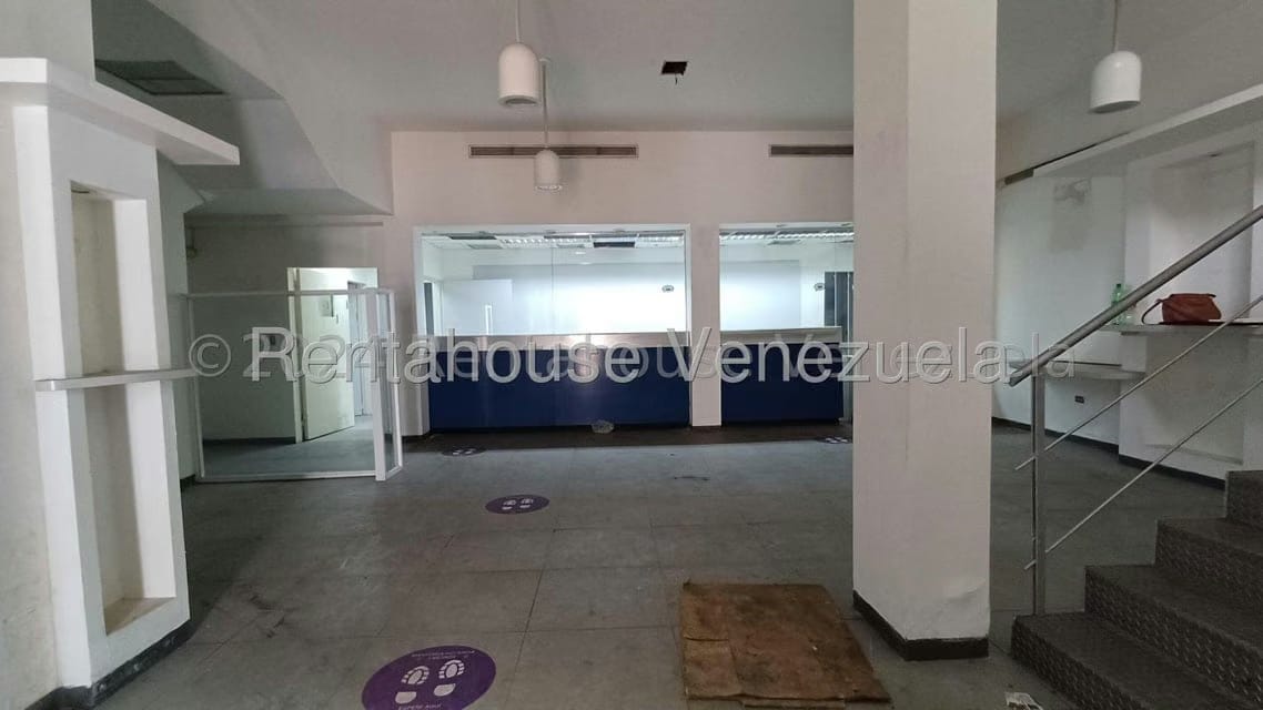 Comercial (Local Comercial) en Alquiler en Parroquia La Candelaria, Distrito Metropolitano - 7