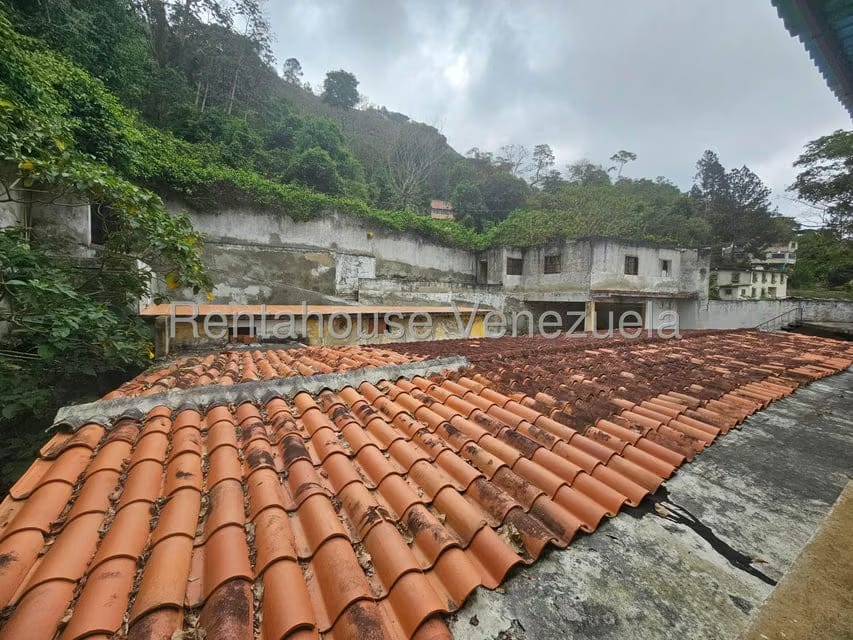 Casa (1 Nivel) en Venta en Avenida Principal Cecilio Acosta, Miranda - 28